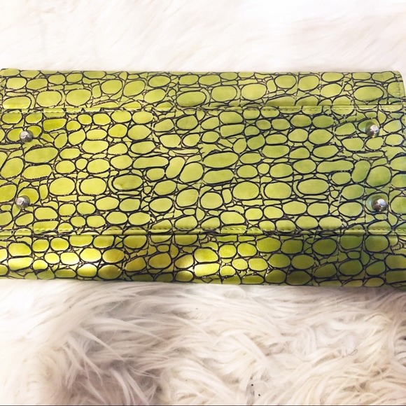 Miche Green Embossed Snakeskin Outside Shell of Bag Size Small - Picture 5 of 6